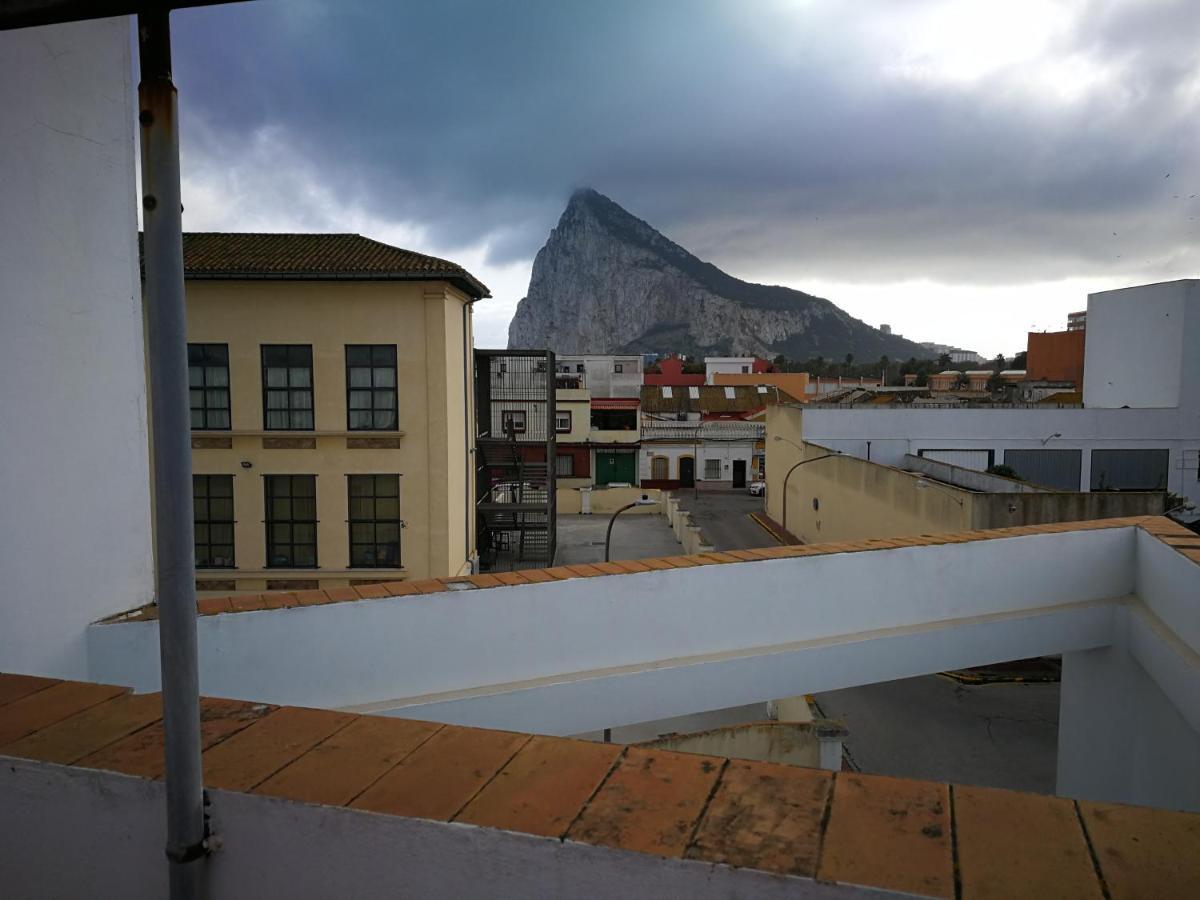Apartamento playa de Levante La Línea de la Concepción Exterior foto
