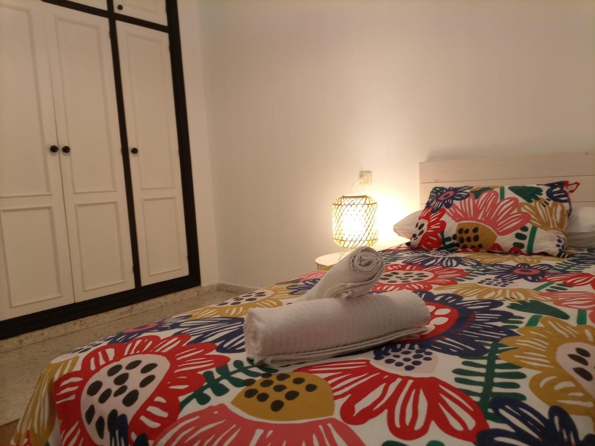 Apartamento playa de Levante La Línea de la Concepción Exterior foto